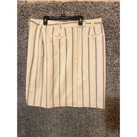 Metrostyle Plus Size Women's Beige Striped Knee Length Skirt 18 Button Detail - Picture 2 of 6